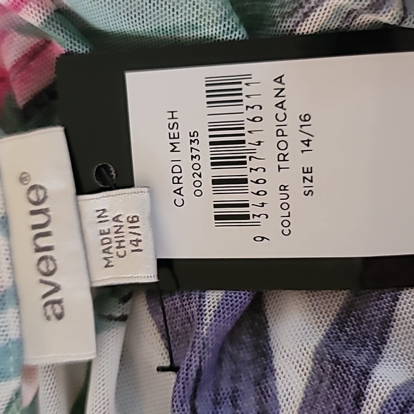 #63 Beautiful Multi Colored Mesh Overpiece - Picture 11 of 11